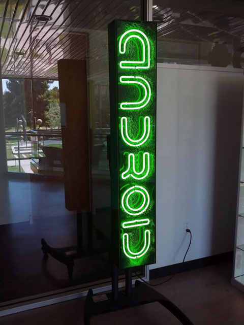 Android Neon Green Sign 1340020661