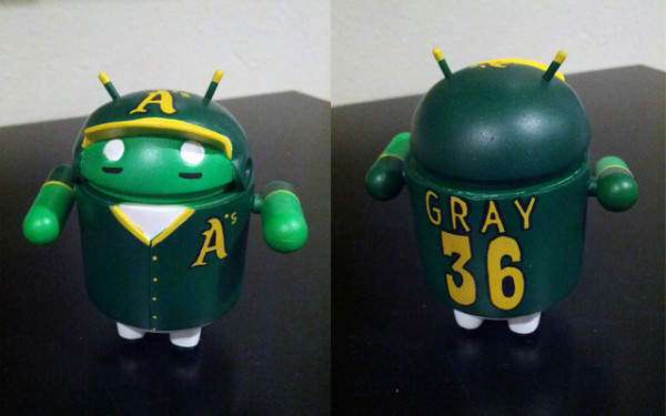 louis-gray-android-figurine-1365681311