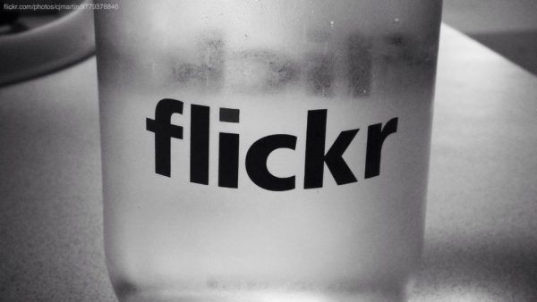 flickr-jar-black-n-white-1920