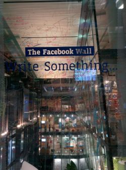 facebook-wall