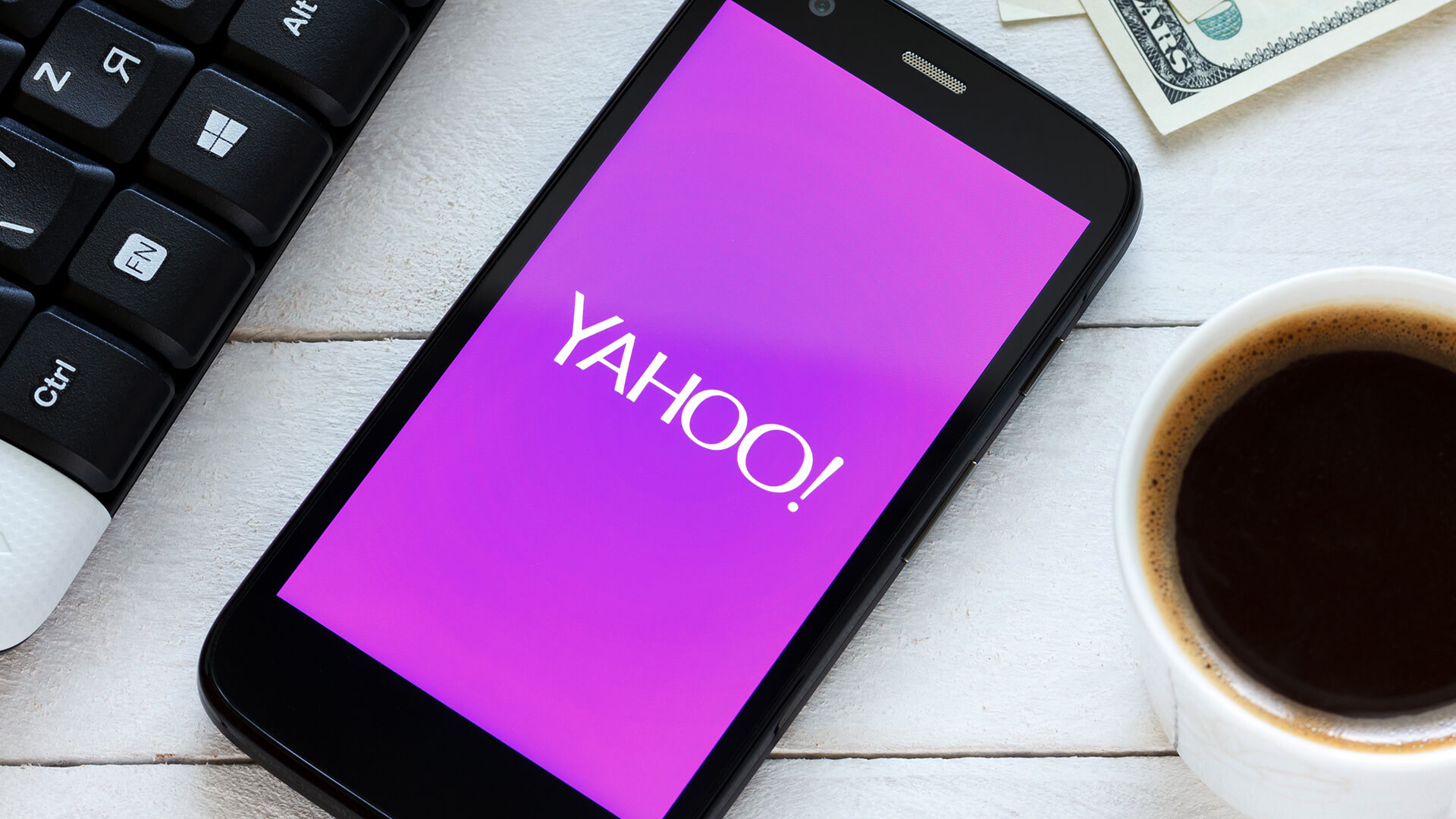 Yahoo introduces 'Answers Now' app, but will users respond?