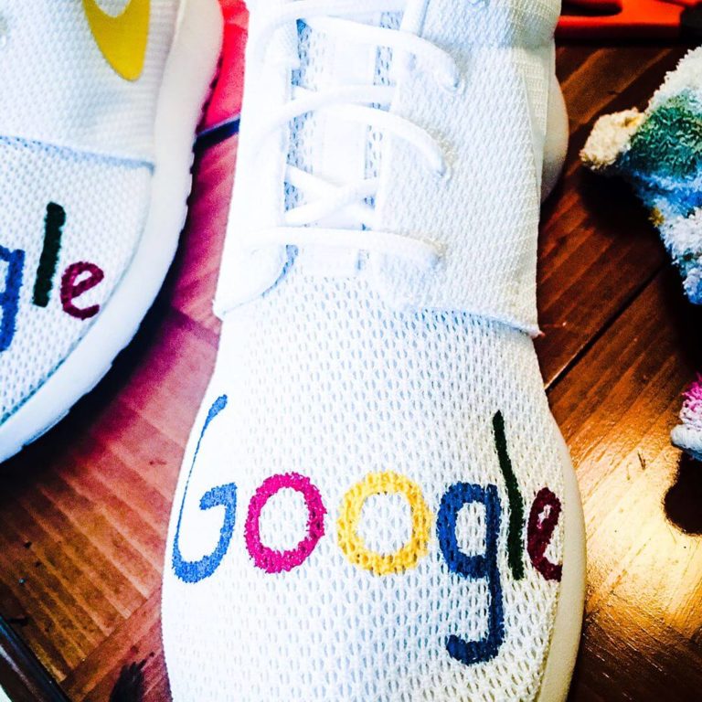 Search in Pics: Google drum set, a deep blue room & Google sneakers