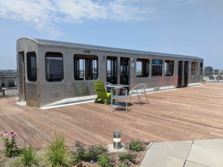 google-chicago-rooftop-subway-car