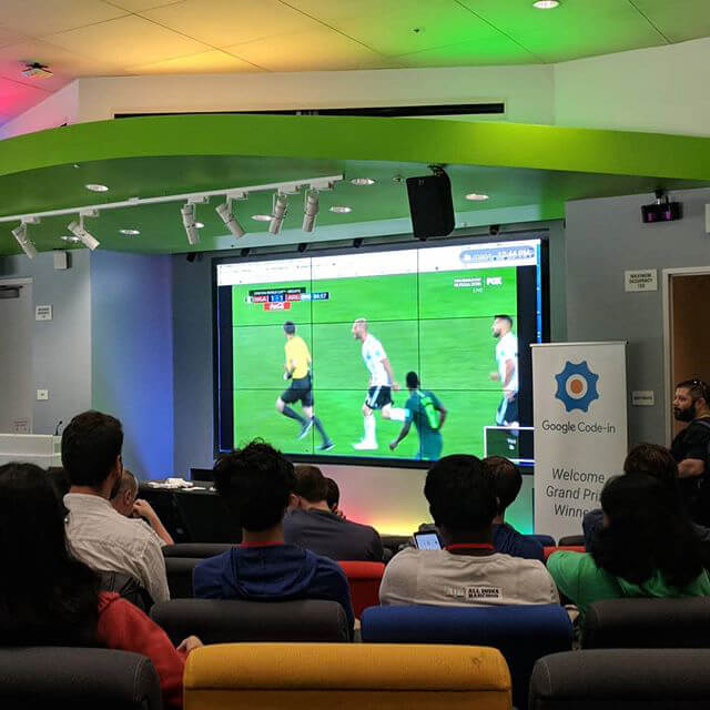 Googlers Watching World Cup 1530097779