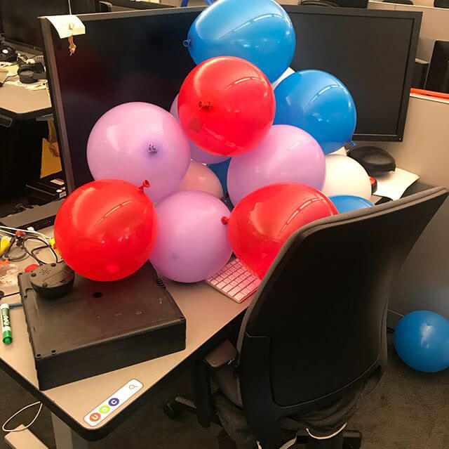 Google Desk In Balloons 1530616409