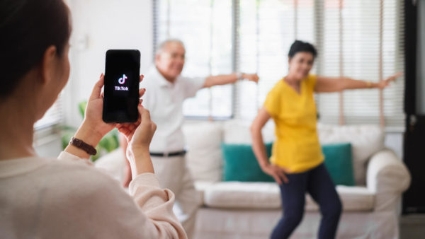 Family-dancing-on-TikTok