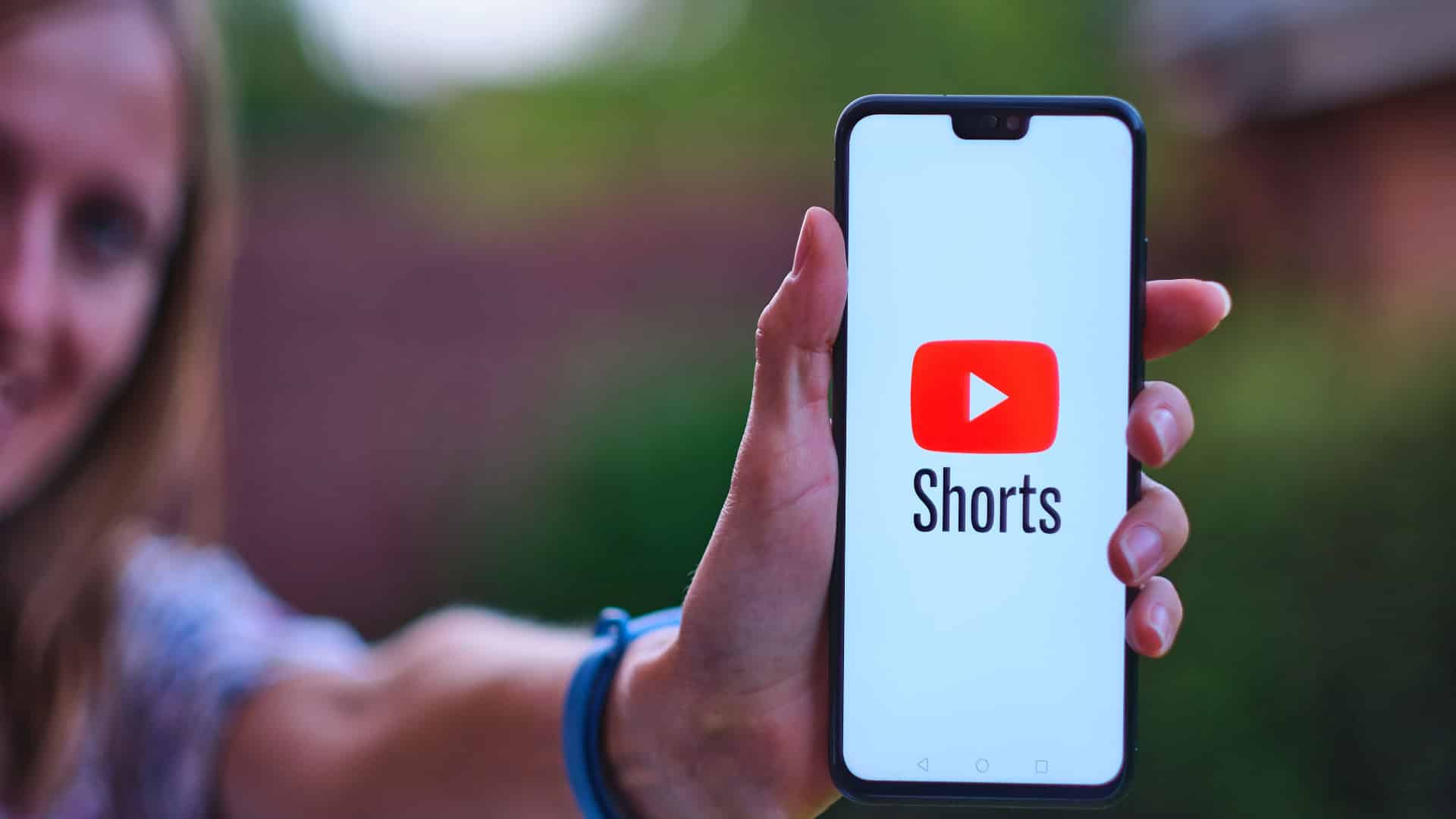 YouTube Shorts guide: How to get noticed - Techno Blender