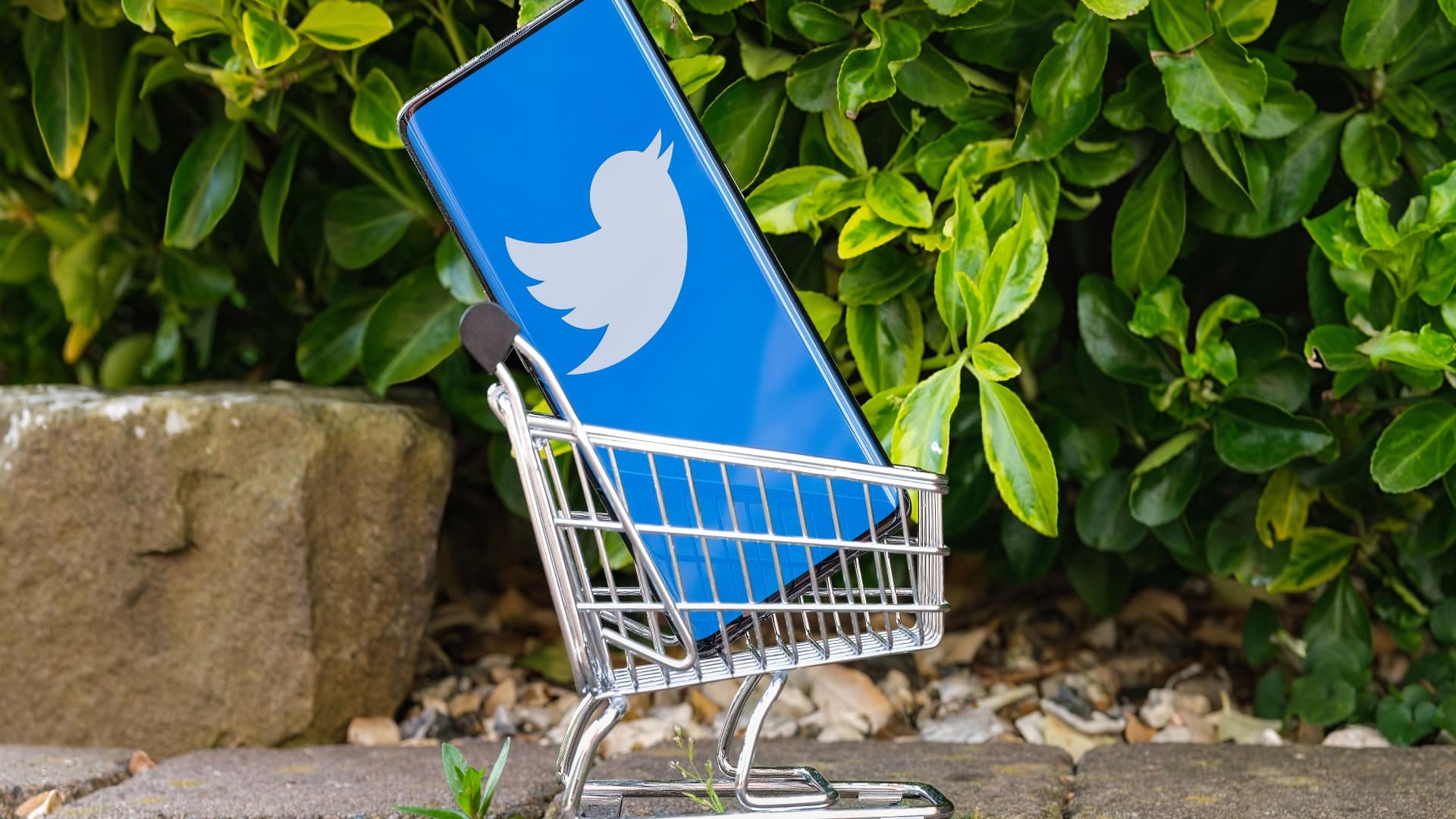 Twitter publicizes Product Drops for retailers