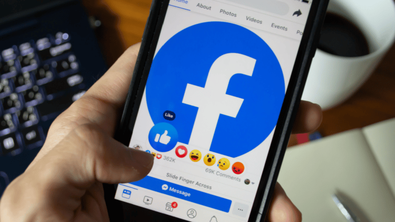 Facebook “bağlantı geçmişini” kullanıma sunuyor ve verileri hedefli reklamlar için kullanıyor