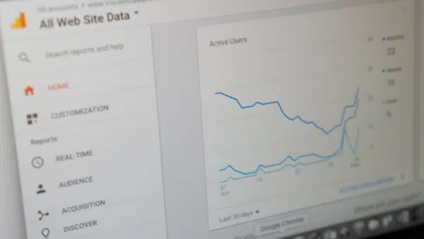 Comparing-UA-vs.-GA4-metrics-Key-differences-you-need-to-know