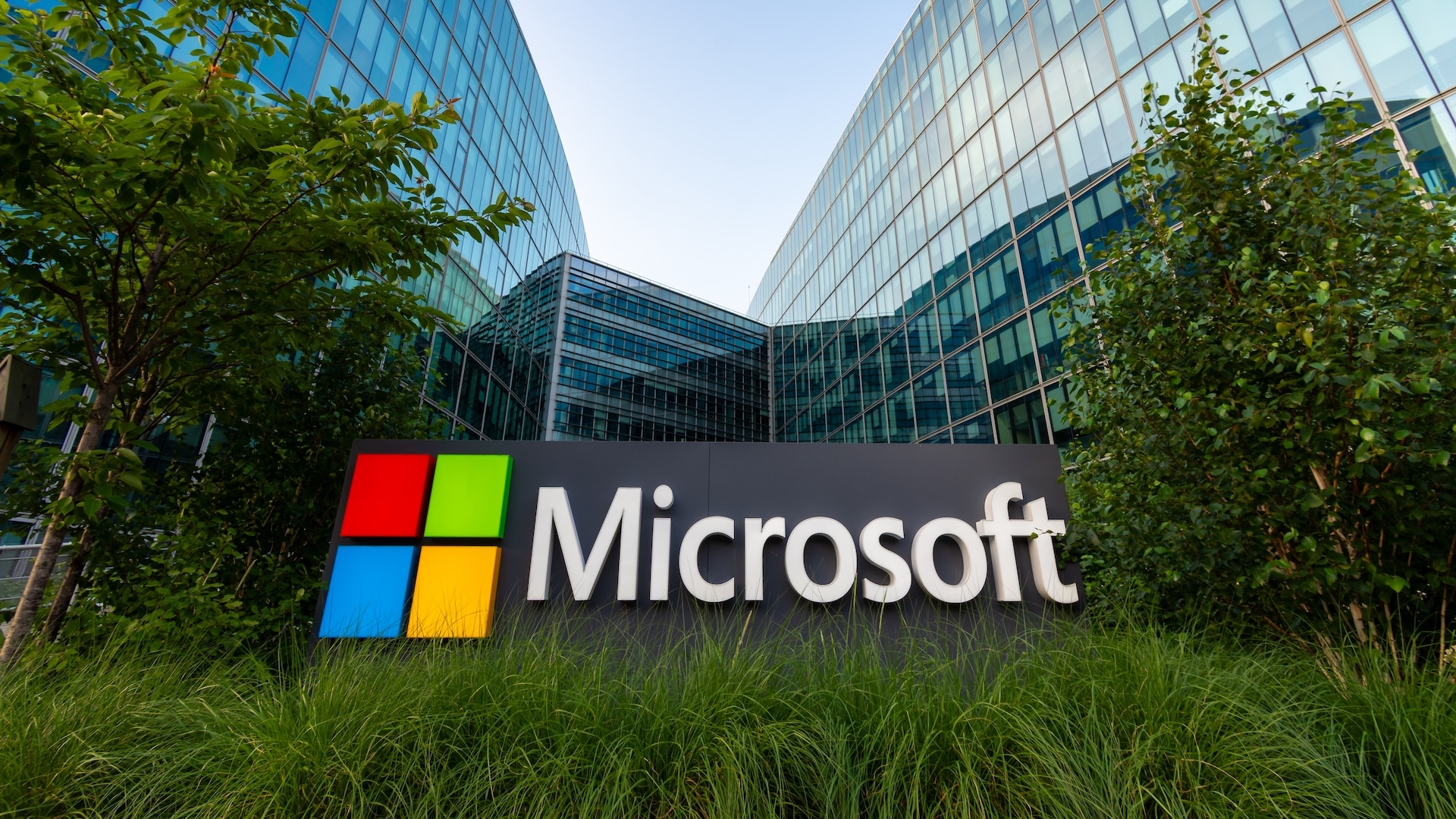 #Microsoft Search and News Advertising revenue up 8%